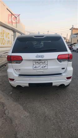 جیپ گراند شیرۆکی
